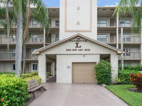 550 SW 137th Ave 208L, Pembroke Pines FL 33027