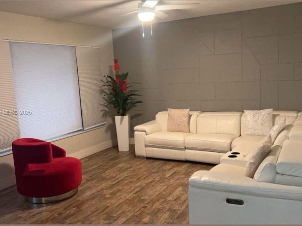4711 NW 178th Ter, Miami Gardens FL 33055