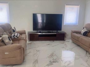 4711 NW 178th Ter, Miami Gardens FL 33055