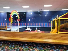 100 Lakeview Dr 108, Weston FL 33326