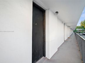 770 NE 69th St 2H, Miami FL 33138