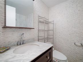 770 NE 69th St 2H, Miami FL 33138