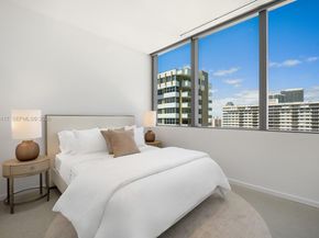 2000 S Ocean Dr 17A, Hallandale Beach FL 33009