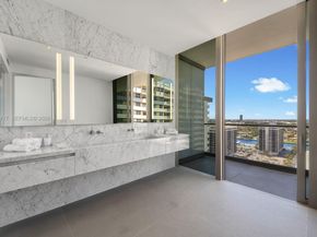 2000 S Ocean Dr 17A, Hallandale Beach FL 33009