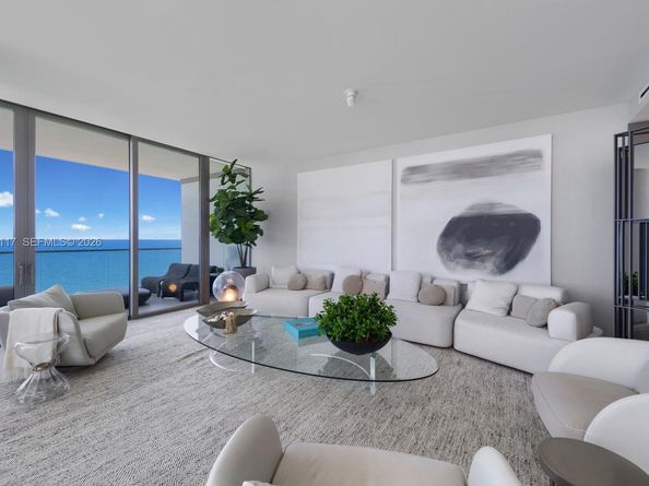 2000 S Ocean Dr 17A, Hallandale Beach FL 33009