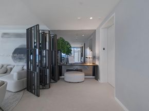 2000 S Ocean Dr 17A, Hallandale Beach FL 33009