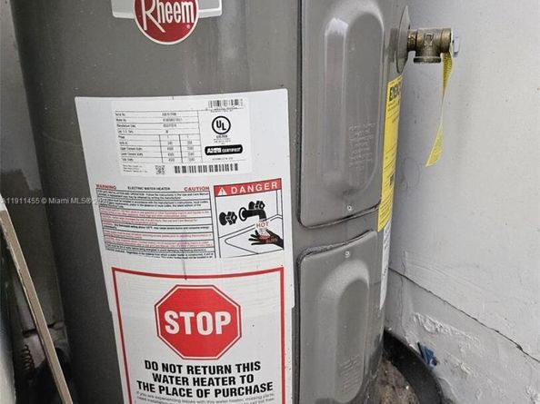 1838 Abbey Rd 208, West Palm Beach FL 33415