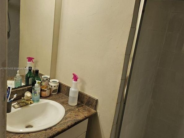 1838 Abbey Rd 208, West Palm Beach FL 33415