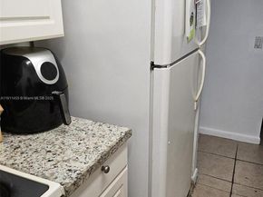 1838 Abbey Rd 208, West Palm Beach FL 33415