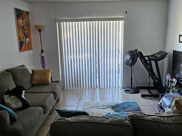 1838 Abbey Rd 208, West Palm Beach FL 33415