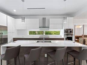 1510 SW 4th Ave, Miami FL 33129