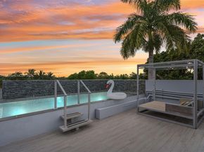 1510 SW 4th Ave, Miami FL 33129