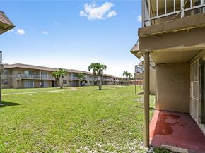 301 NW 177th St 104, Miami Gardens FL 33169