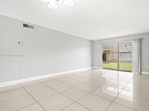 301 NW 177th St 104, Miami Gardens FL 33169