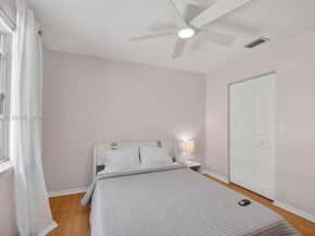 7753 Cedar Hurst Ct, Lake Worth FL 33467