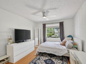 7753 Cedar Hurst Ct, Lake Worth FL 33467