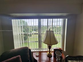 300 SW 130th Ter 412B, Pembroke Pines FL 33027