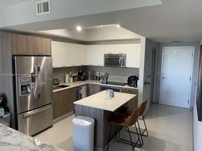 5300 Paseo Blvd 812, Doral FL 33166