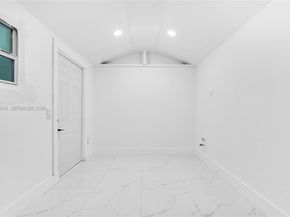 972 SW 44th Ave, Miami FL 33134