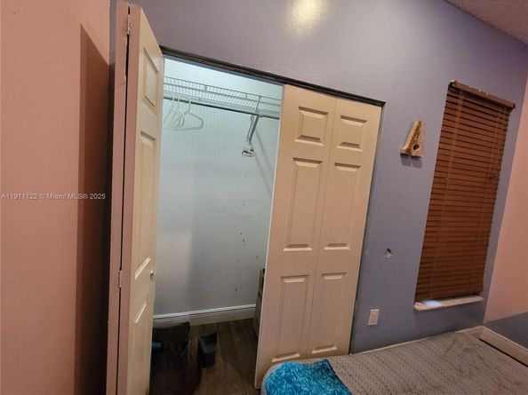 6722 NW 192nd Ln, Hialeah FL 33015