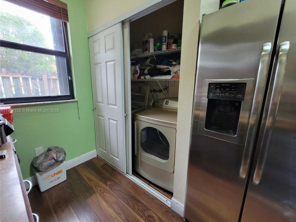 6722 NW 192nd Ln, Hialeah FL 33015