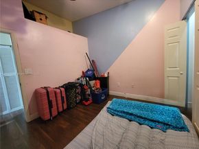 6722 NW 192nd Ln, Hialeah FL 33015