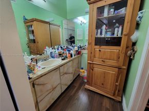 6722 NW 192nd Ln, Hialeah FL 33015