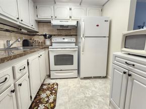 198 Tilford J 198, Deerfield Beach FL 33442