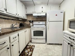 198 Tilford J 198, Deerfield Beach FL 33442