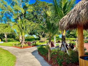 198 Tilford J 198, Deerfield Beach FL 33442