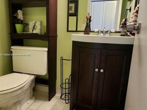 198 Tilford J 198, Deerfield Beach FL 33442
