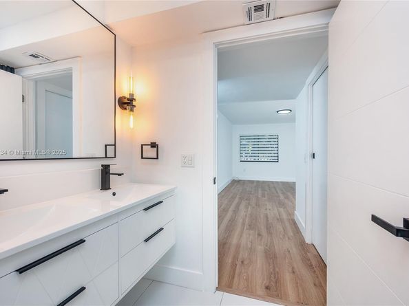 8415 SW 107th Ave 338W, Miami FL 33173