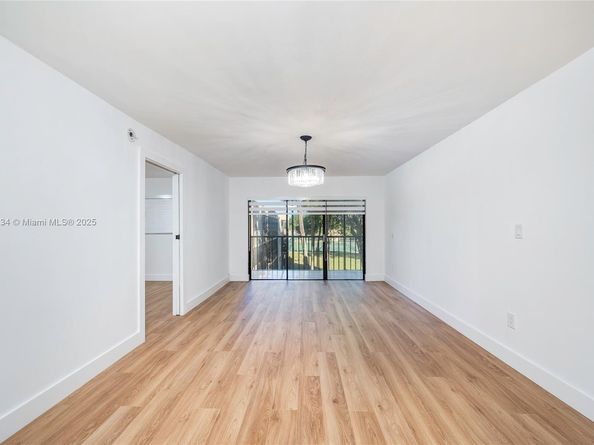 8415 SW 107th Ave 338W, Miami FL 33173