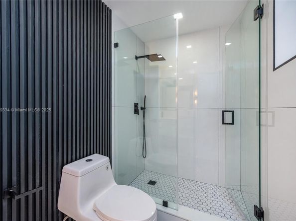 8415 SW 107th Ave 338W, Miami FL 33173