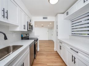 8415 SW 107th Ave 338W, Miami FL 33173