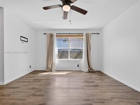 336 S Ketch Dr, Sunrise FL 33326