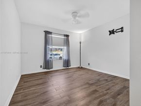 336 S Ketch Dr, Sunrise FL 33326