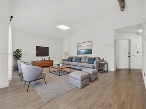 336 S Ketch Dr, Sunrise FL 33326