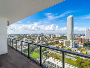 229 SW 9th St 208, Miami FL 33130