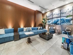 229 SW 9th St 208, Miami FL 33130