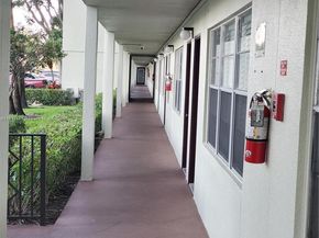 800 SW 131st Ave 113F, Pembroke Pines FL 33027