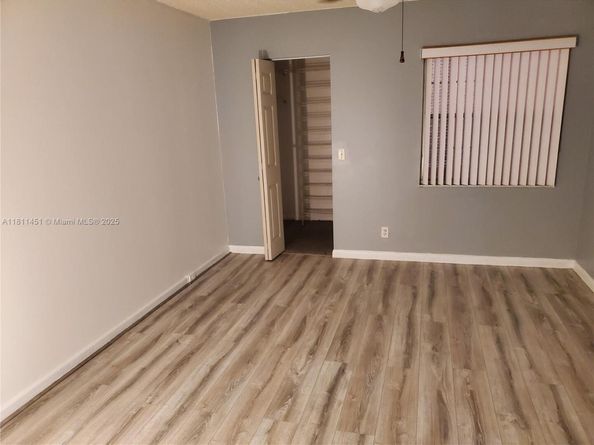 800 SW 131st Ave 113F, Pembroke Pines FL 33027