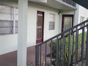 800 SW 131st Ave 113F, Pembroke Pines FL 33027
