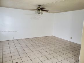 800 SW 131st Ave 113F, Pembroke Pines FL 33027