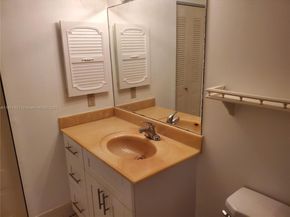 800 SW 131st Ave 113F, Pembroke Pines FL 33027