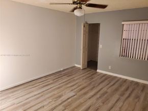800 SW 131st Ave 113F, Pembroke Pines FL 33027