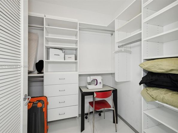201 Aqua Ave 801, Miami Beach FL 33141