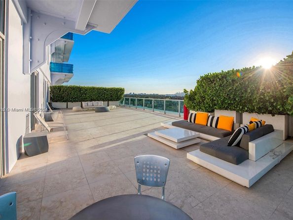 201 Aqua Ave 801, Miami Beach FL 33141