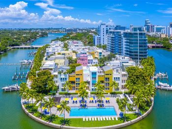 201 Aqua Ave