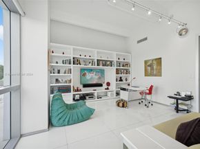 201 Aqua Ave 801, Miami Beach FL 33141